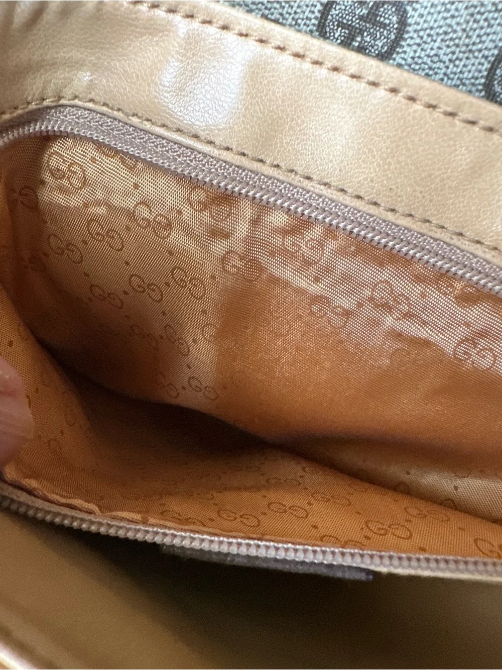 Gucci Monogram Shoulder Bag - Picture 12 of 16